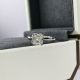 MOSR110 Asscher Cut鑲底戒指